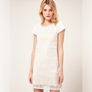 French Connection Crotchet Dress White Size 6 Twee Quirky Emily in Paris